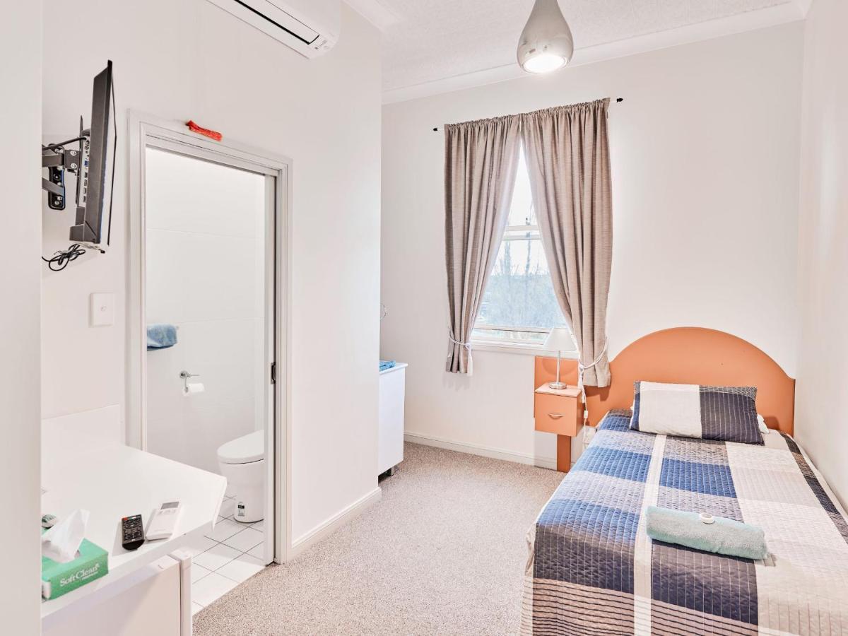 Kandos Hotel Dış mekan fotoğraf
